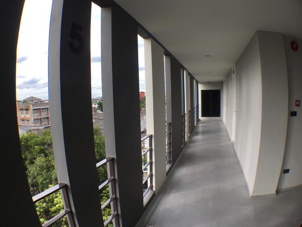 28 Place Bangkok Luaran gambar