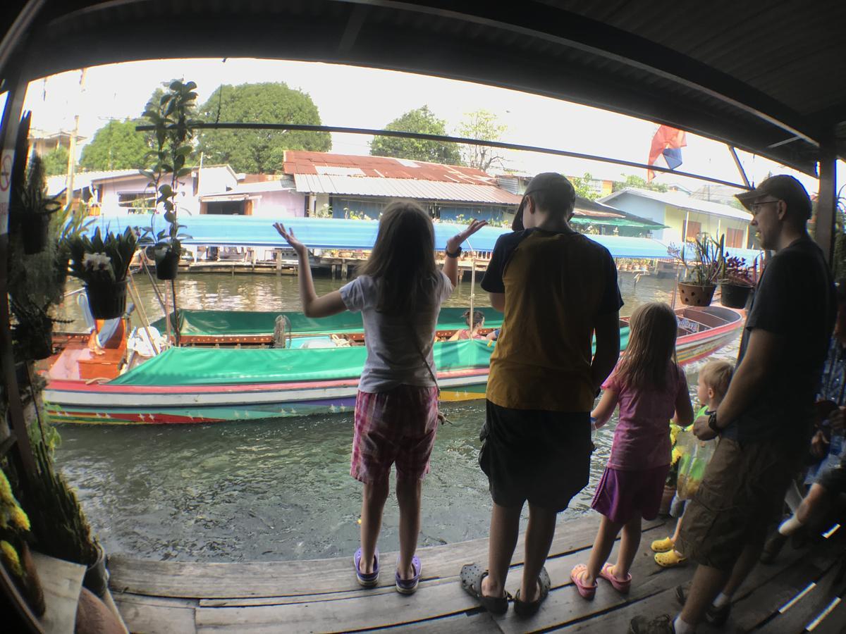 28 Place Bangkok Luaran gambar