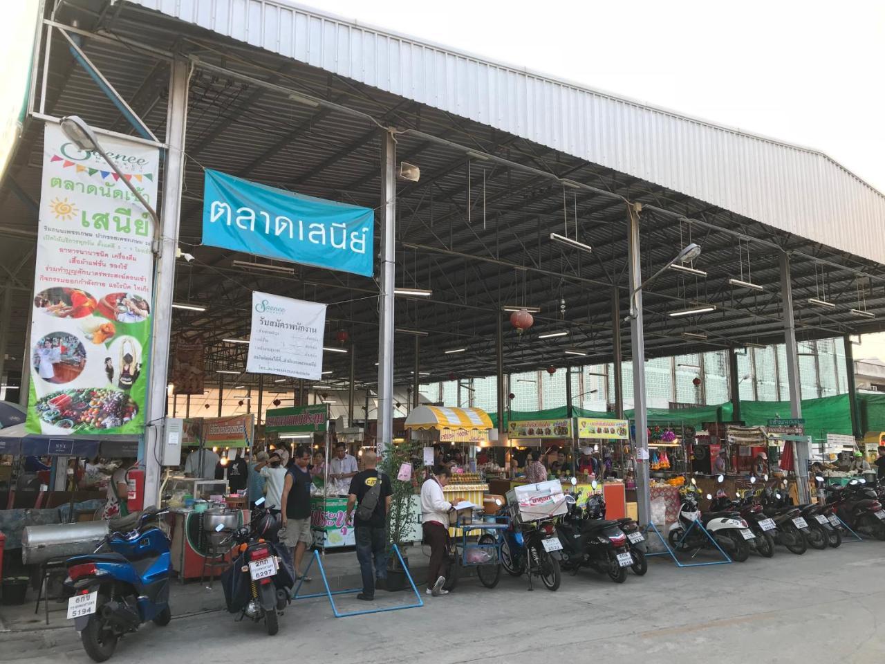 28 Place Bangkok Luaran gambar