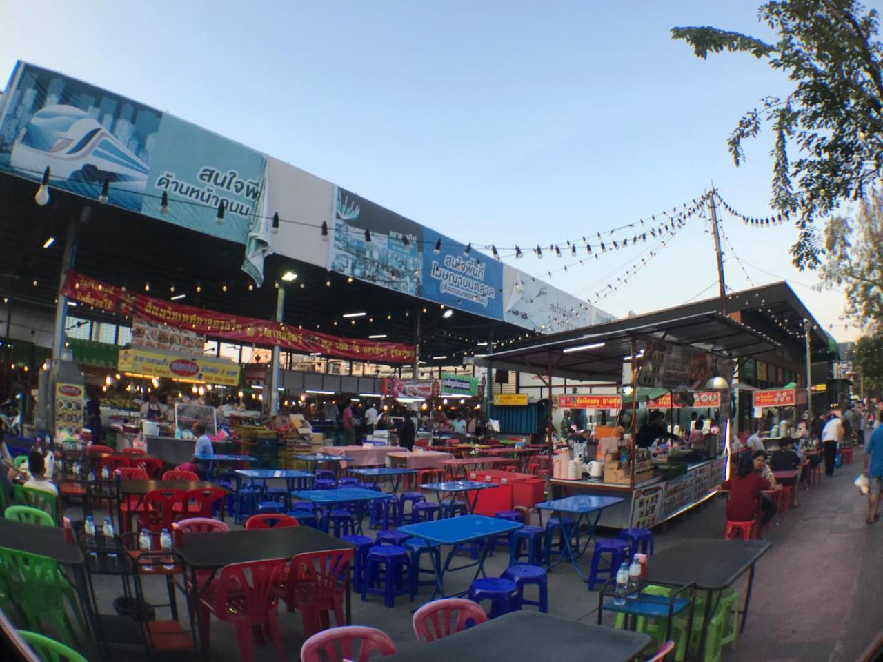28 Place Bangkok Luaran gambar