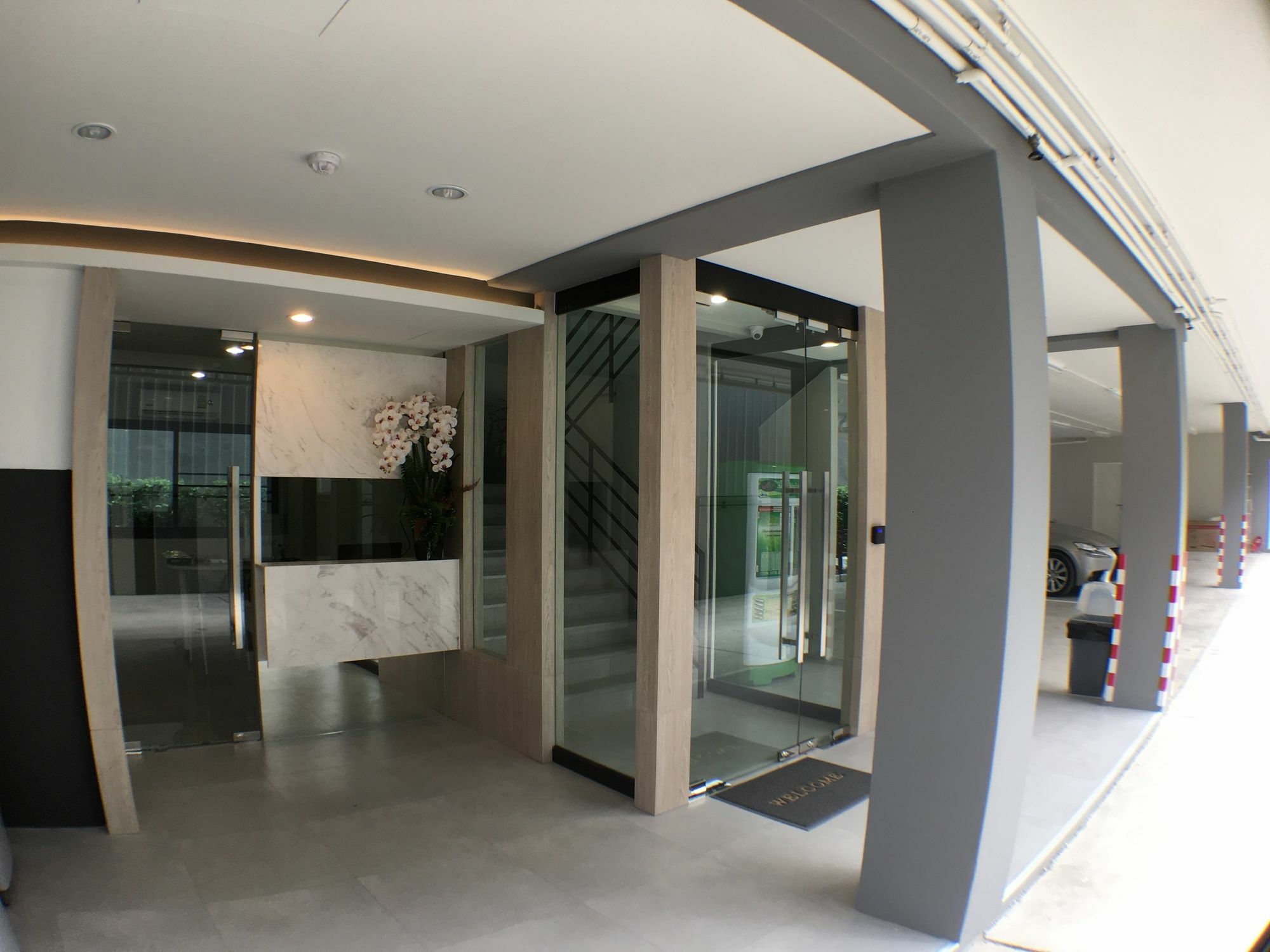 28 Place Bangkok Luaran gambar